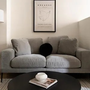  Appartement Maison Place Jacques-cartier By Luxury In Transit