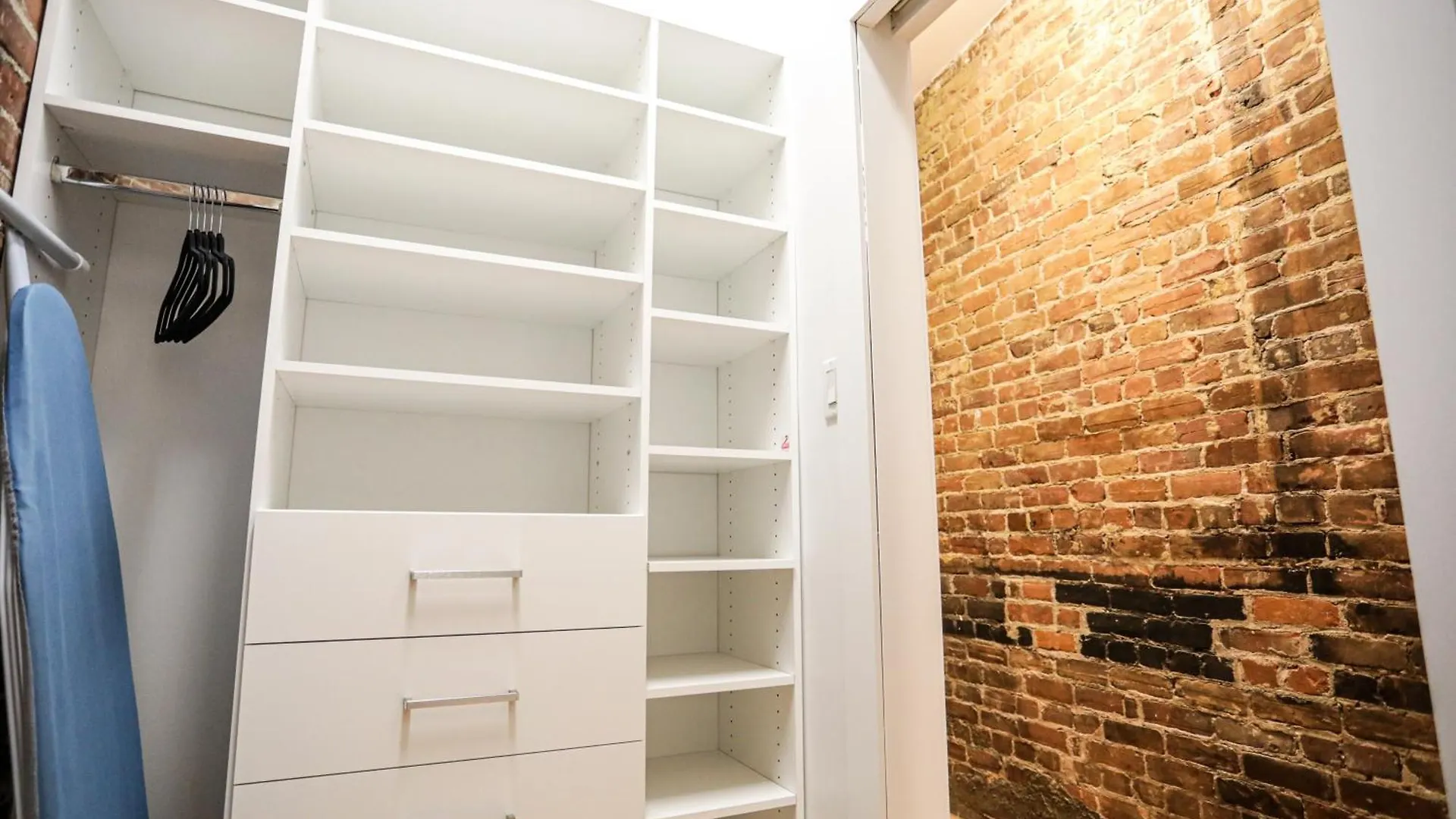 Elegant 1 Bedroom Apartment In Old Port - 202 Montreal